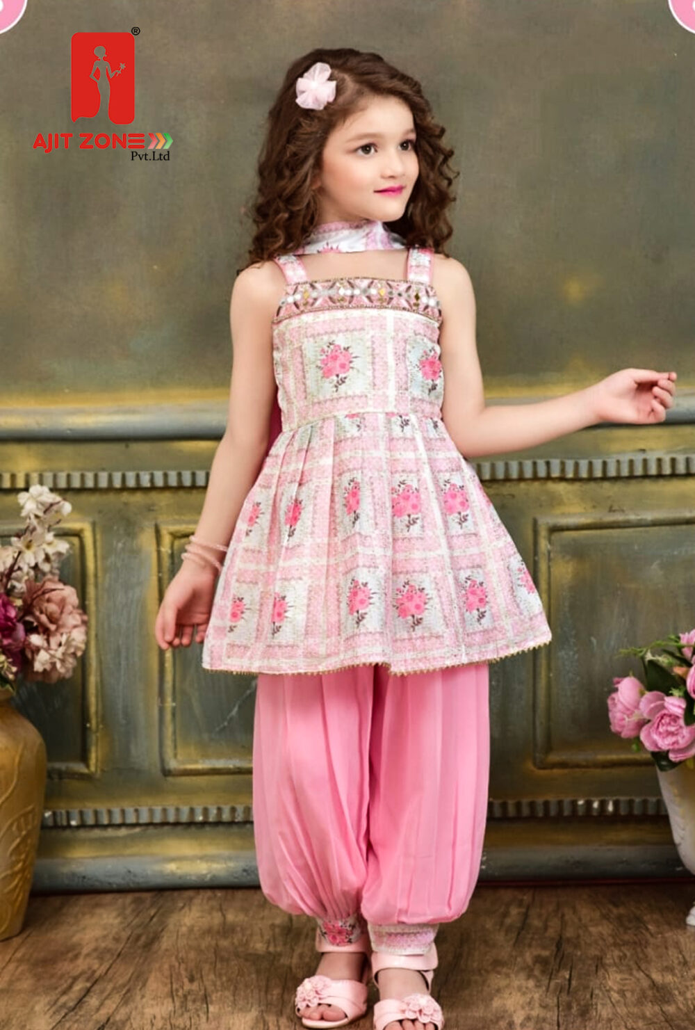 Kids Wear - Image 4